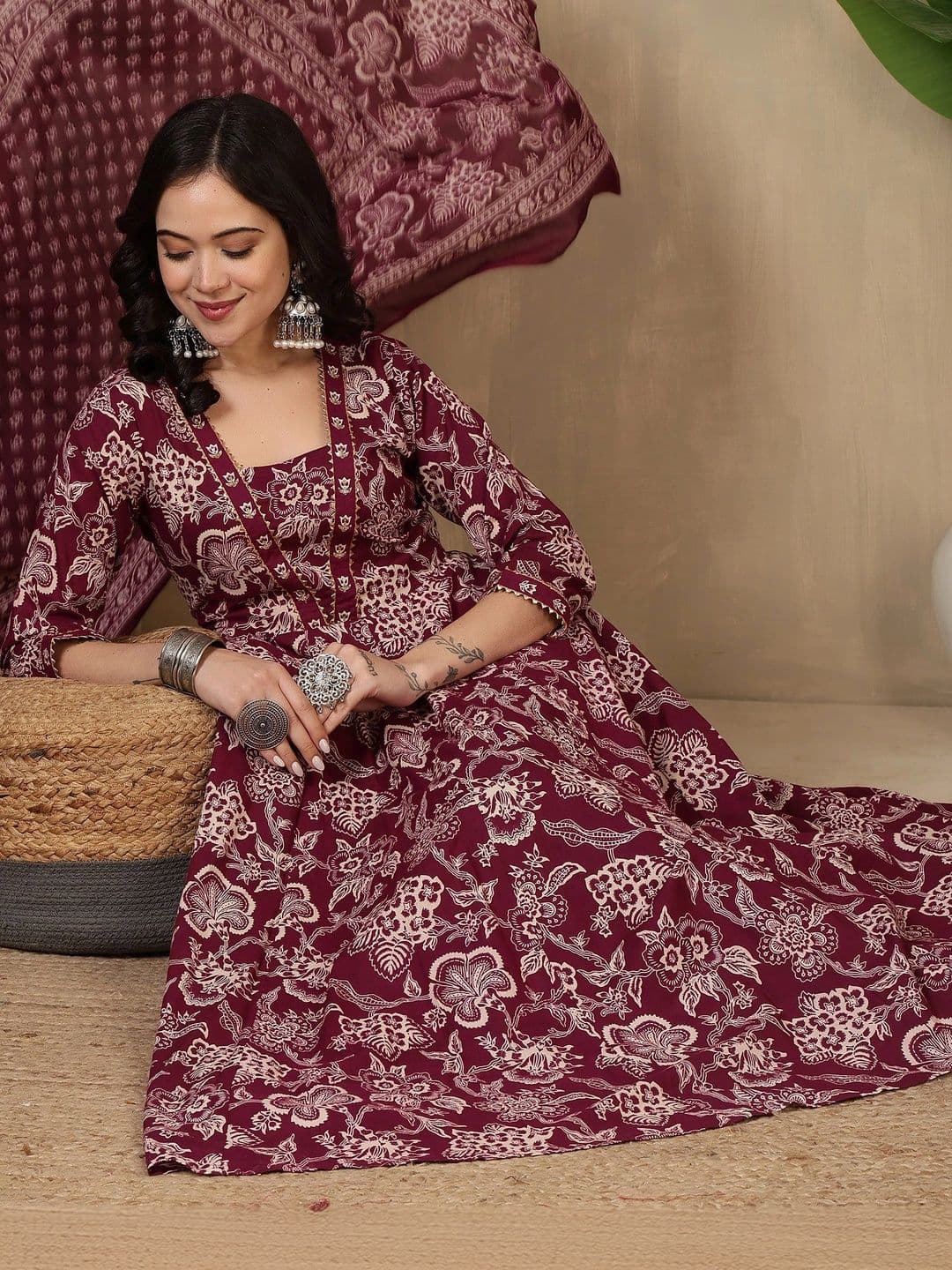 Sangria Women Ethnic Motifs Printed Regular Pure Cotton Kurta with Trousers & With Dupatta thumbnail 3