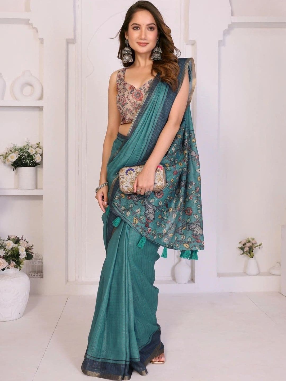 Pixie lane Floral Zari Linen Blend Saree thumbnail 6