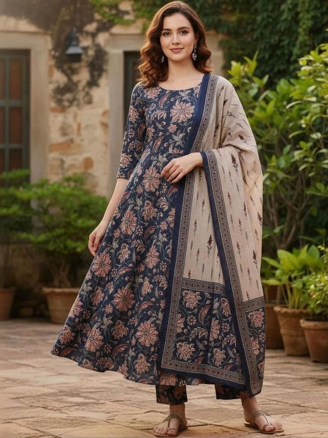 Chhipa Prints Women Floral Printed Empire Kurta with Trousers & With Dupatta - view 1