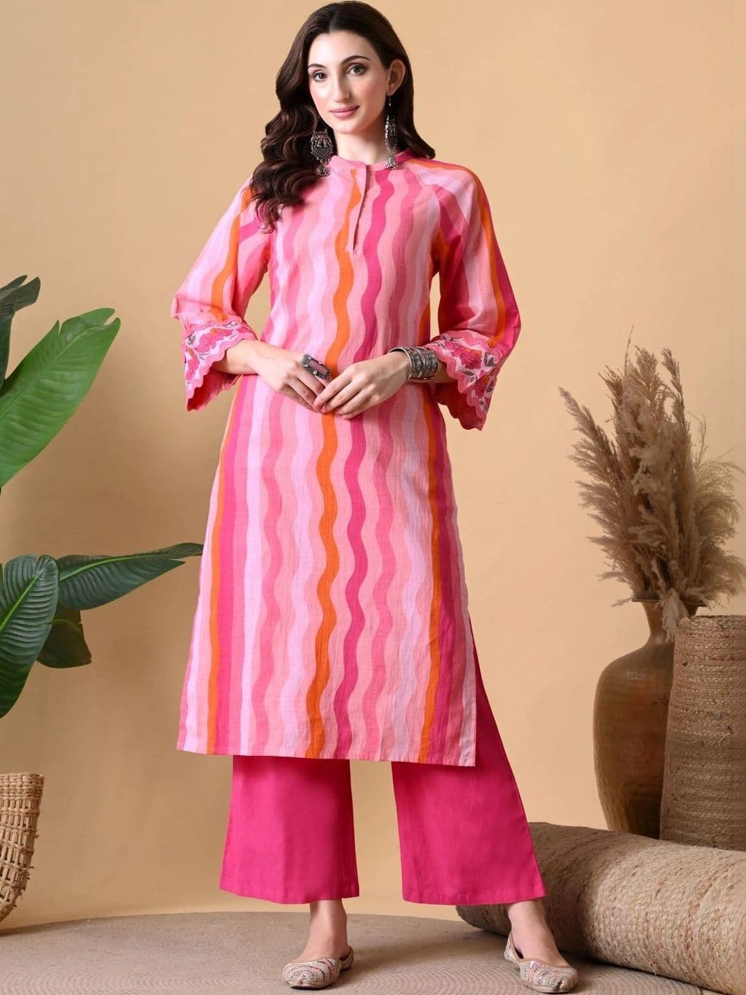 CRENOL THREADS Women Striped Mandarin Collar Cotton Straight Kurta thumbnail 6