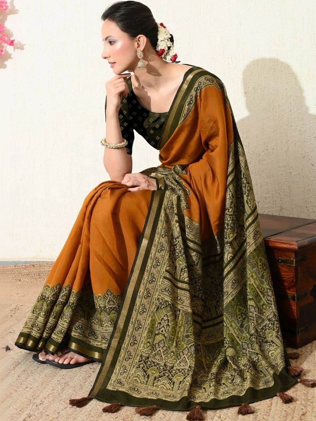 KALINI Women Kalamkari Saree thumbnail 4