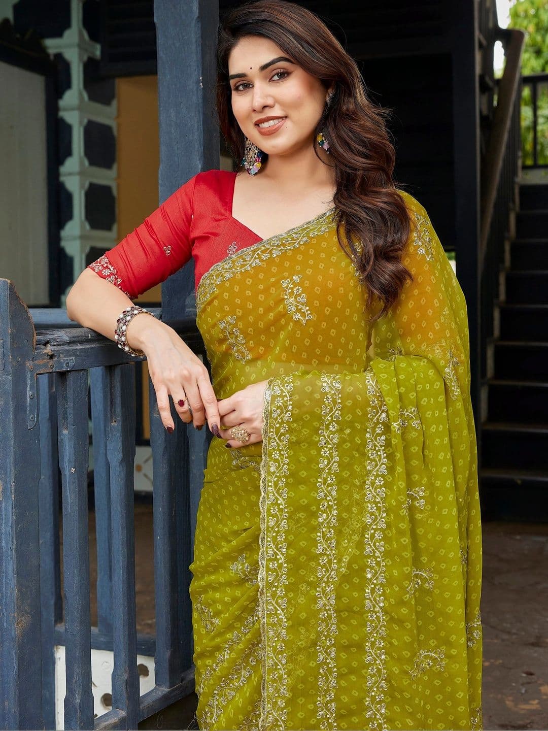 Mitera Floral Embroidered Pure Georgette Designer Saree thumbnail 5