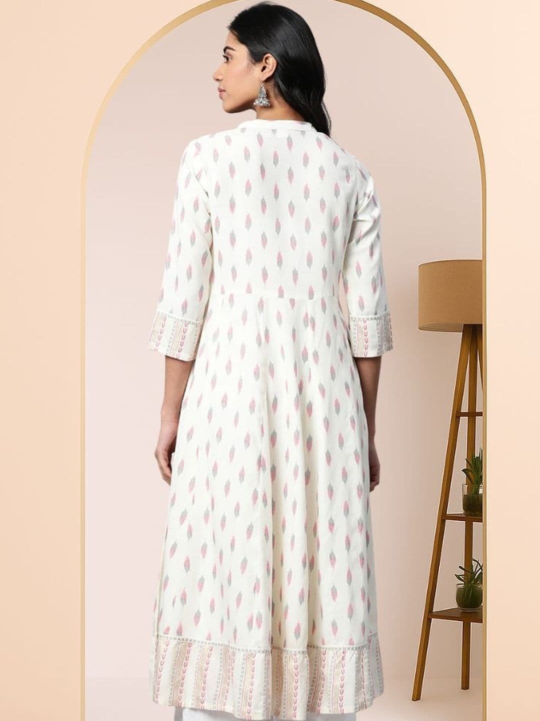 KALINI Women White Viscose Rayon Anarkali Kurtas thumbnail 4