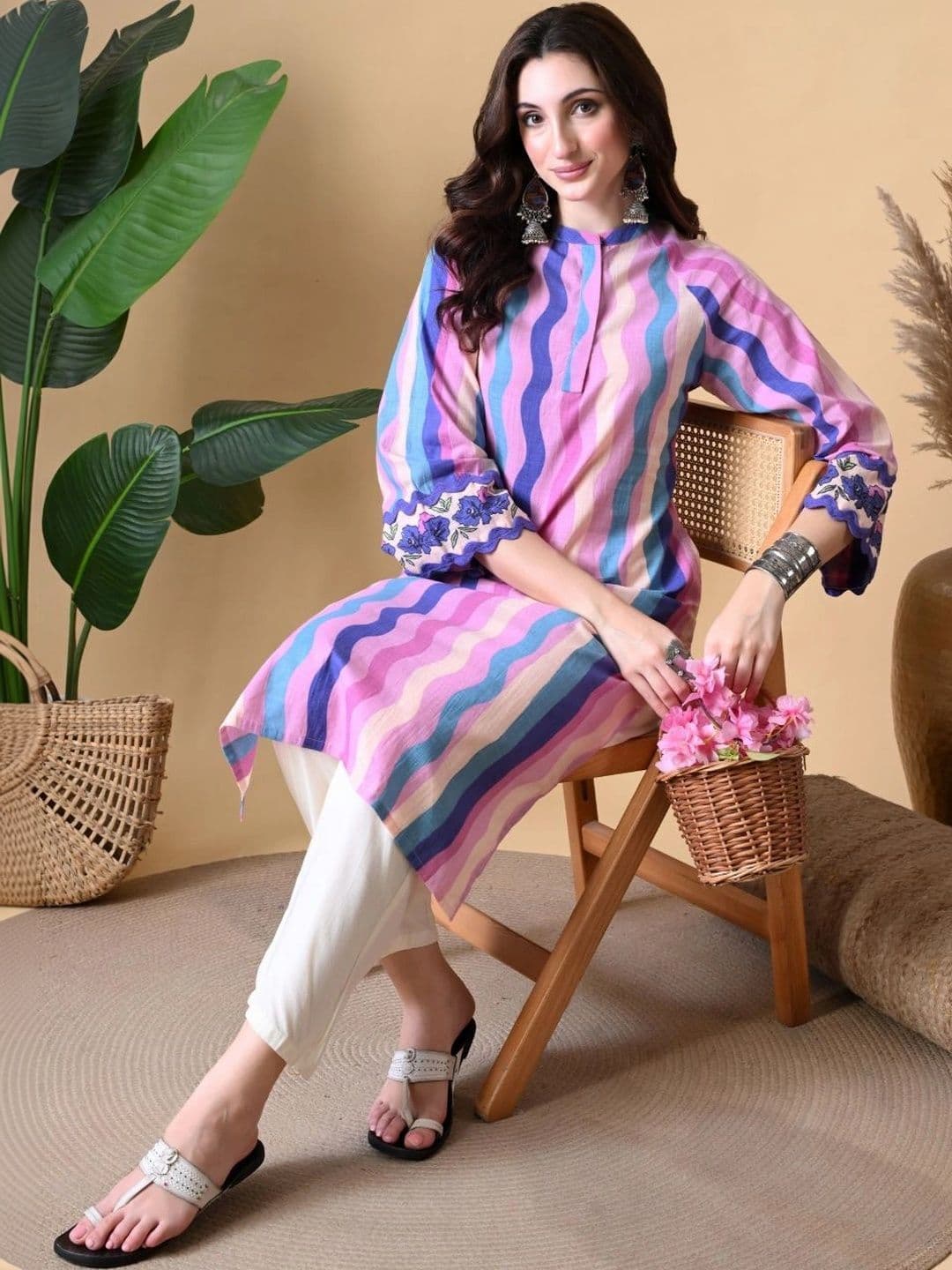 CRENOL THREADS Women Striped Mandarin Collar Cotton Straight Kurta - view 1