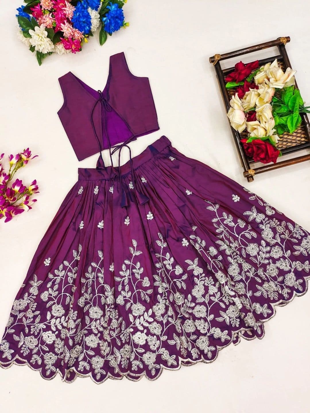 Sangria Girls Embroidered Thread Work Ready to Wear Lehenga & thumbnail 3