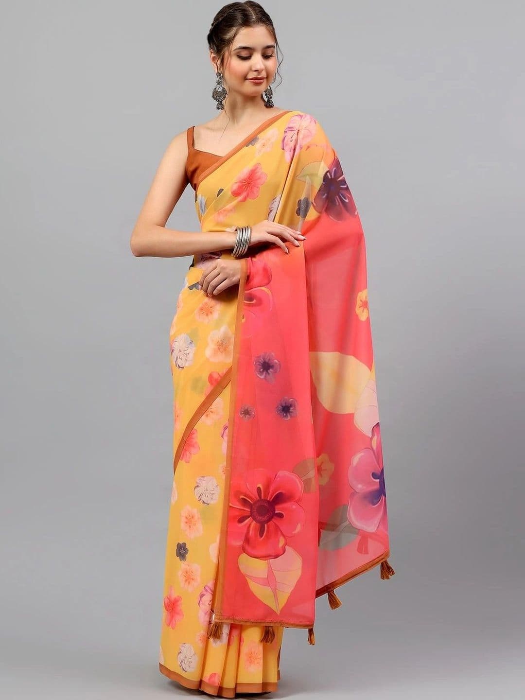 Pixie lane Floral Poly Georgette Saree thumbnail 3
