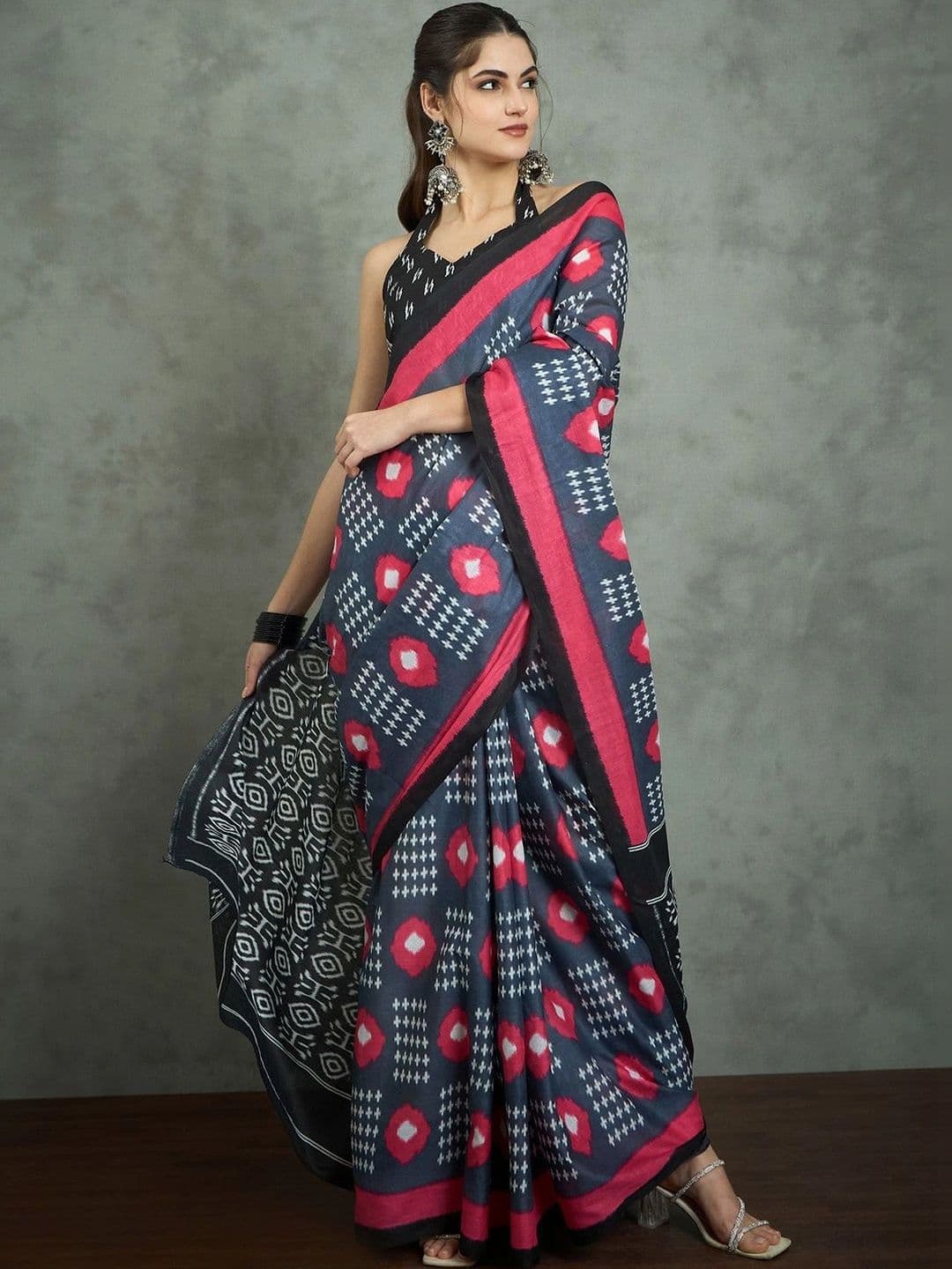 Sangria Woven Design Designer Ikat Saree thumbnail 2