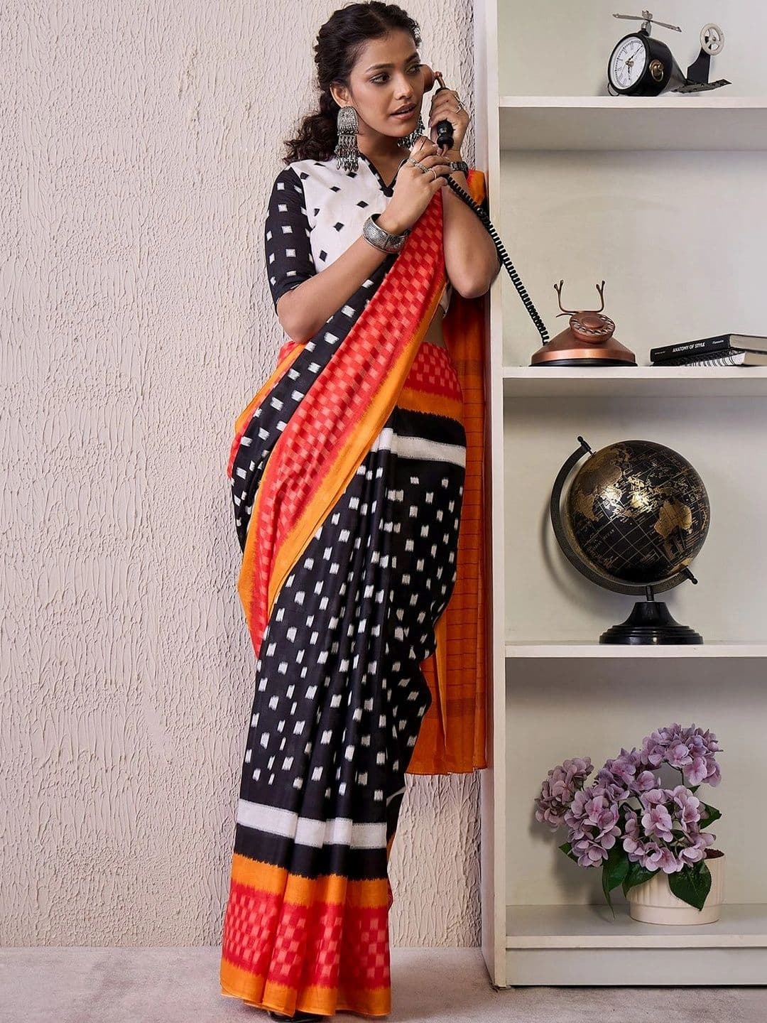 Sangria Designer Pochampally Saree thumbnail 6