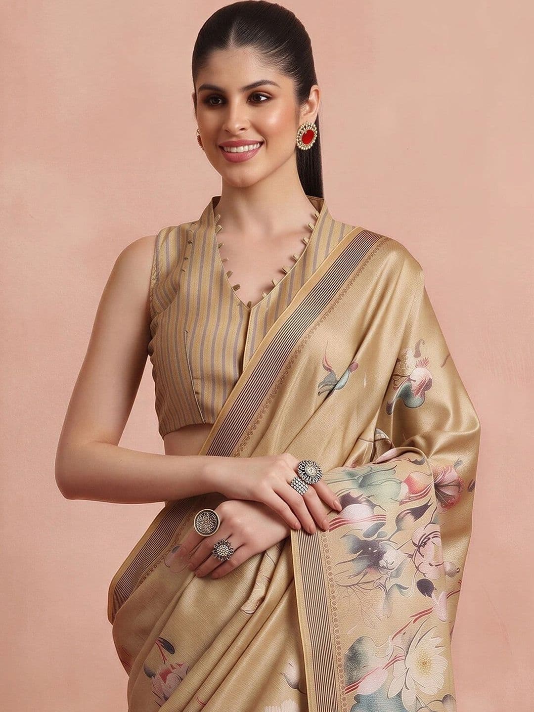 Sangria Floral Designer Saree thumbnail 2