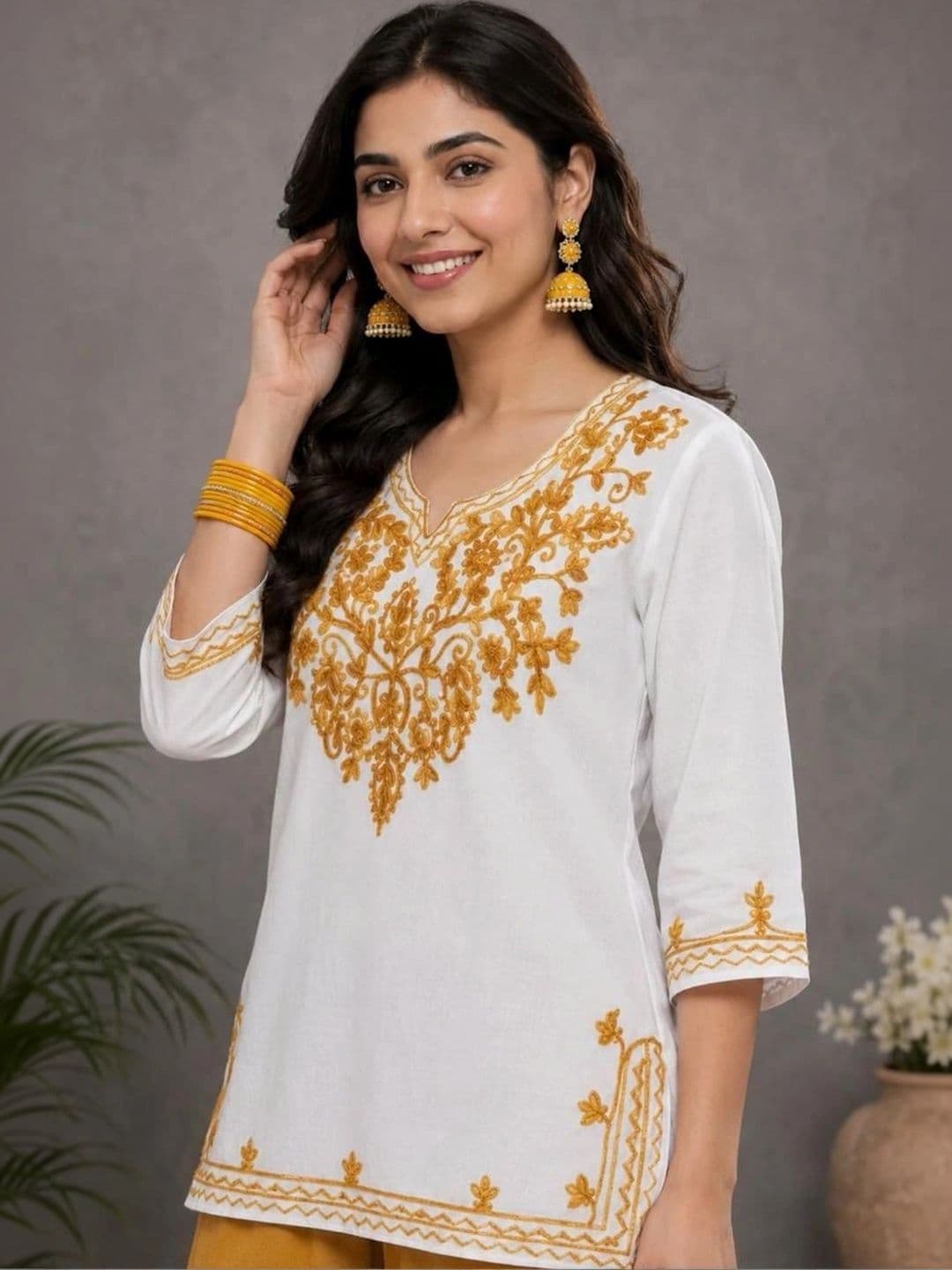 ILMA CREATION Ethnic Motifs Embroidered Regular Thread Work Kurti with Palazzos thumbnail 3
