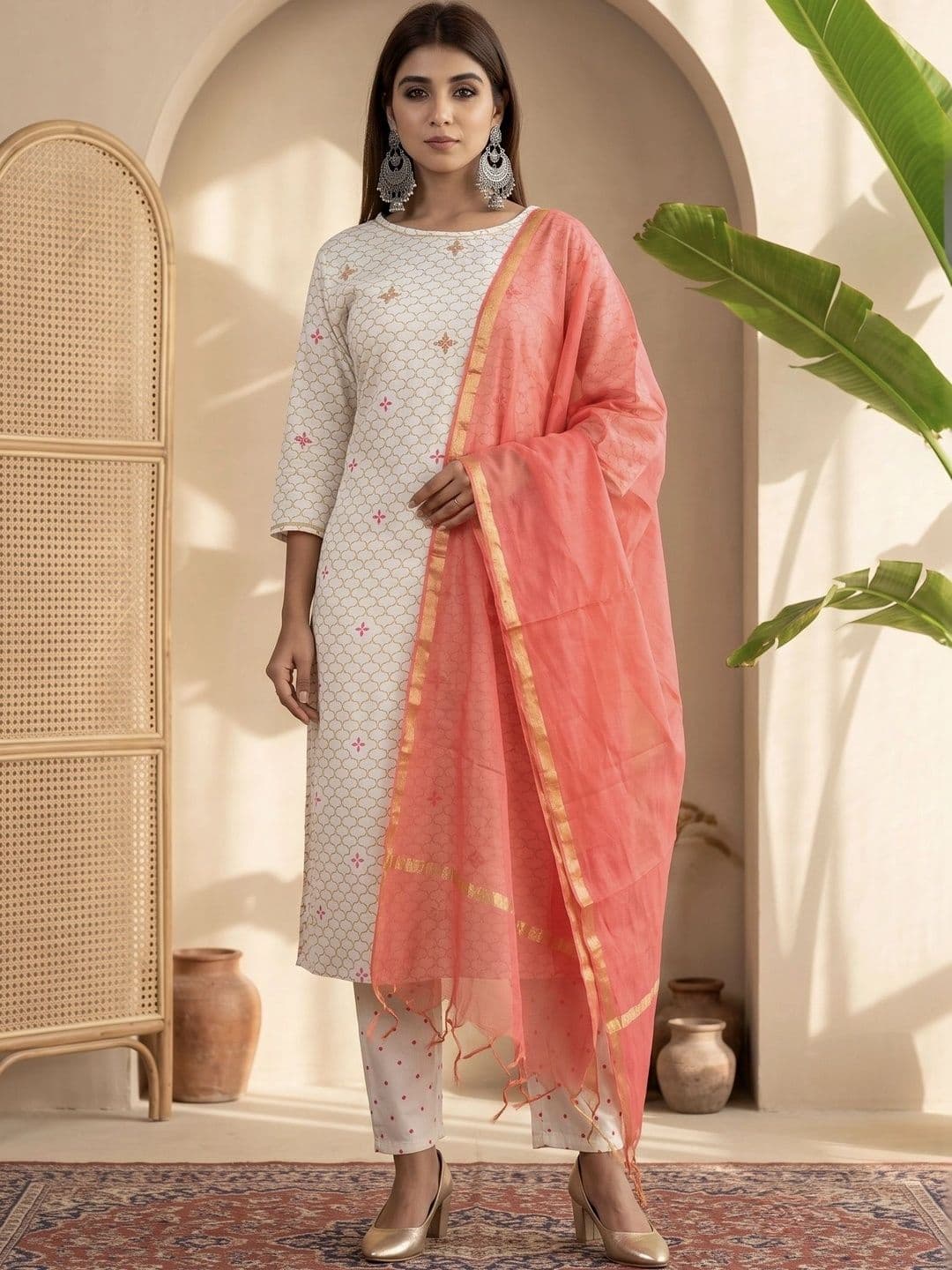 Sangria Women Printed Regular Pure Cotton Kurta with Trousers & With Dupatta thumbnail 2