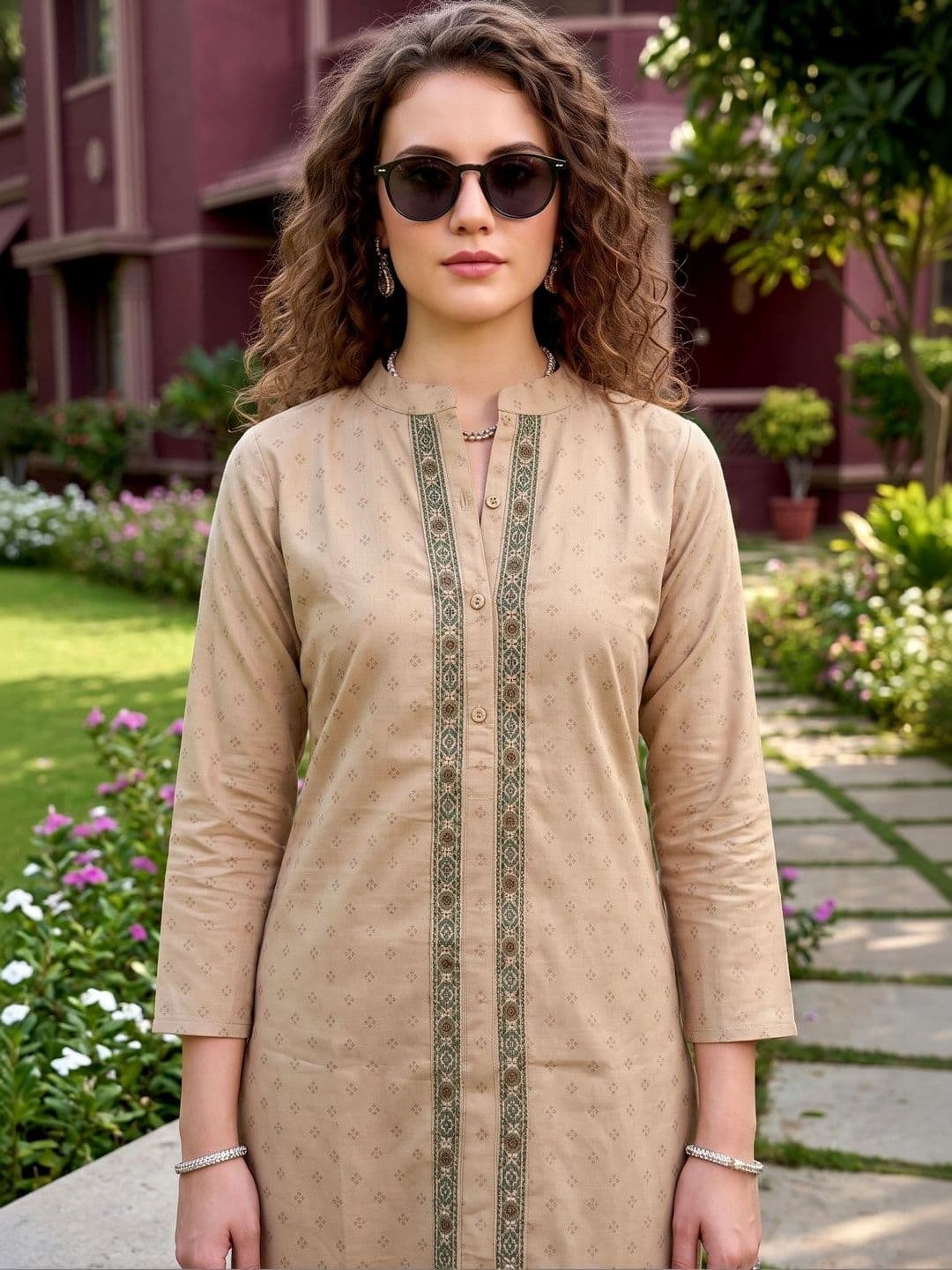 Laasika Floral Printed Tunic with Palazzos thumbnail 2
