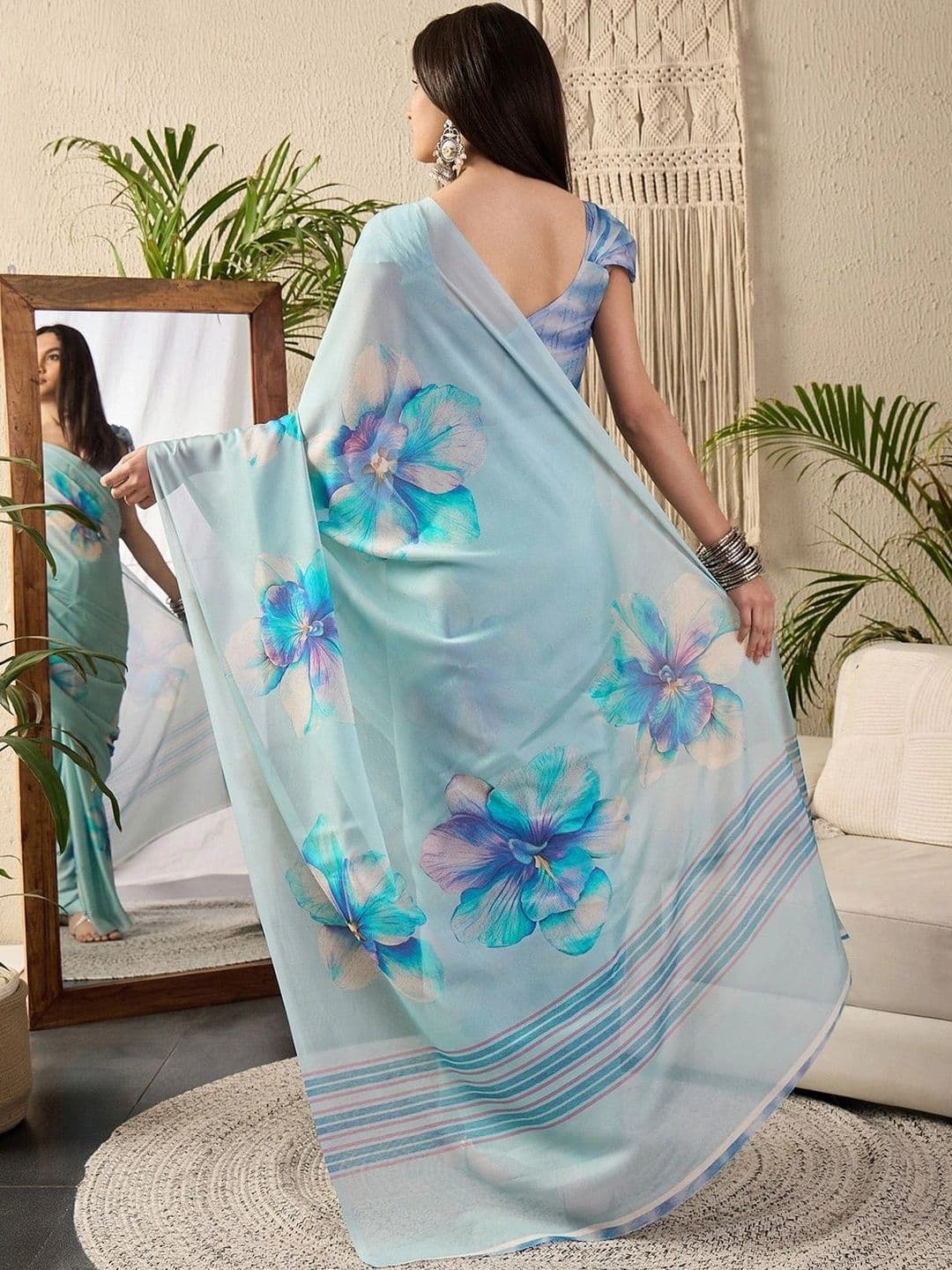 Sangria Floral Poly Georgette Designer Block Print Saree thumbnail 5