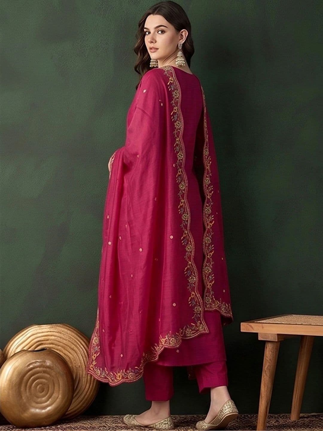 Sangria Women Floral Embroidered Regular Thread Work Kurta with Trousers & With Dupatta thumbnail 6