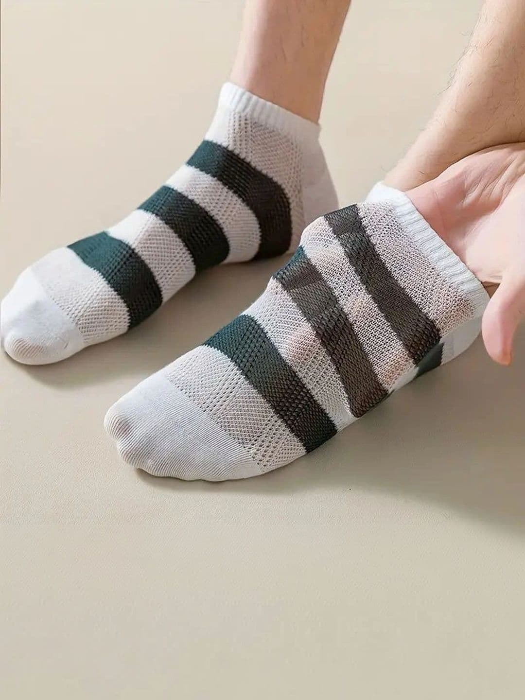 Moda Rapido Men Pack of 5 Cotton Blend Striped Ankle Length Socks thumbnail 3