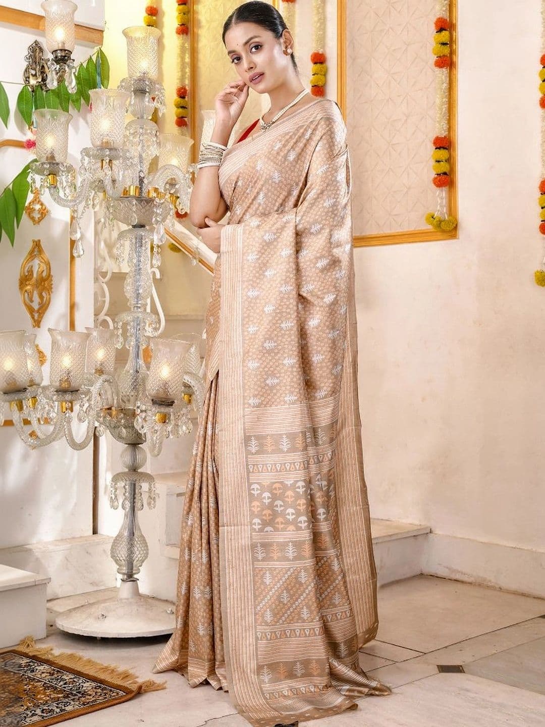 ARQIVO Silk Blend Handloom Saree thumbnail 3