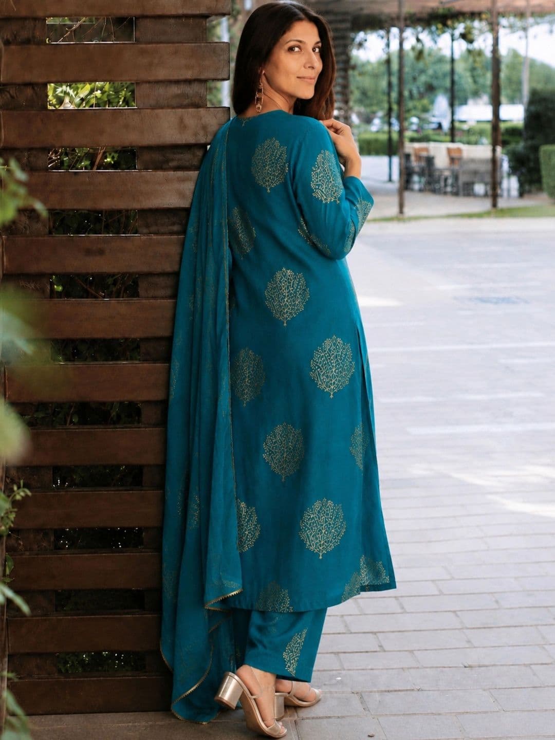 SZN Women Ethnic Motifs Printed Regular Kurta with Trousers & With Dupatta thumbnail 6