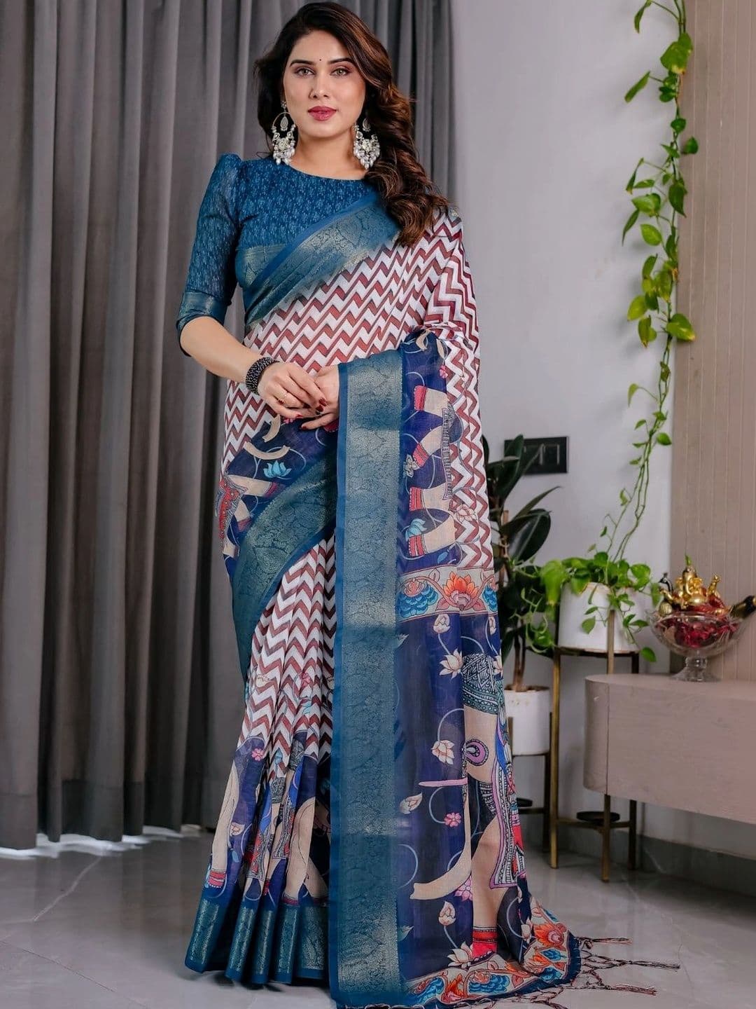 Mitera Women Floral Zari Silk Blend Designer Saree - view 1