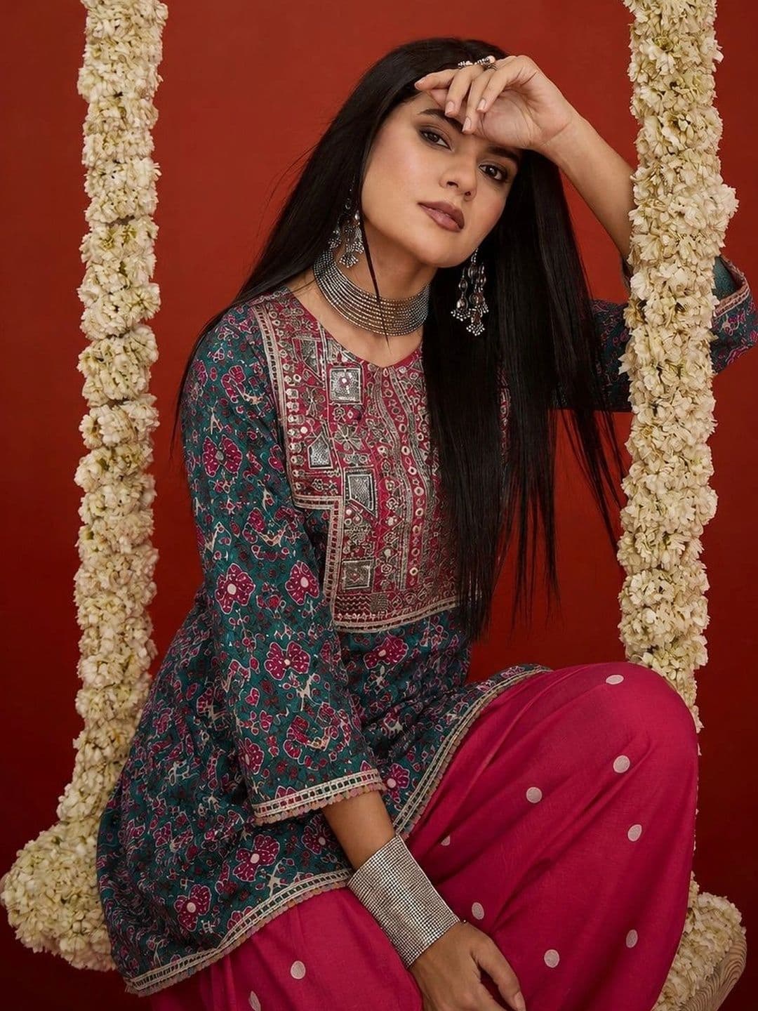 Stylum Women Ethnic Motifs Printed Regular Pure Cotton Kurta with Patiala thumbnail 7