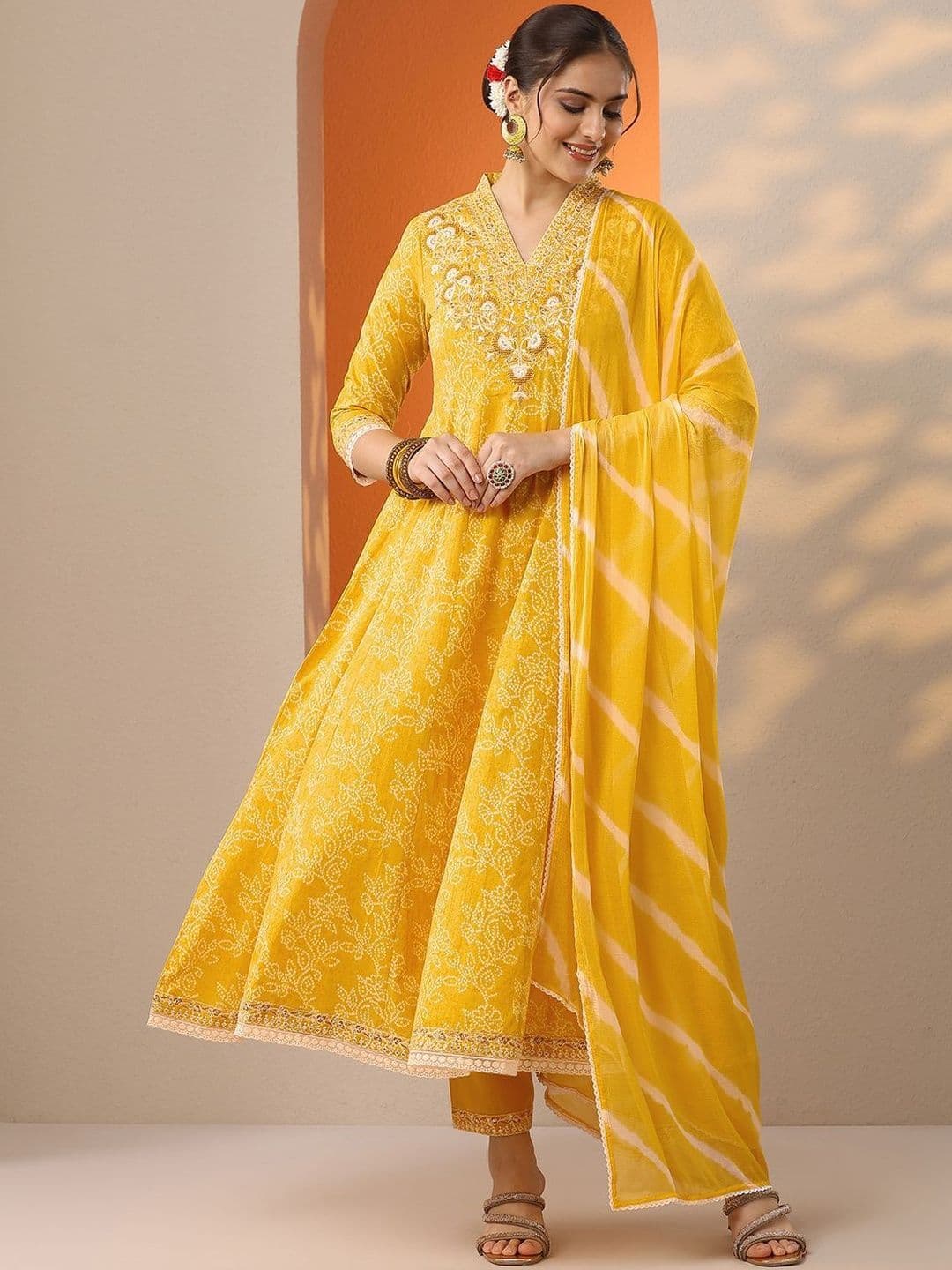 Libas Women Ethnic Motifs Printed Tiered Thread Work Kurta with Trousers & With Dupatta thumbnail 7