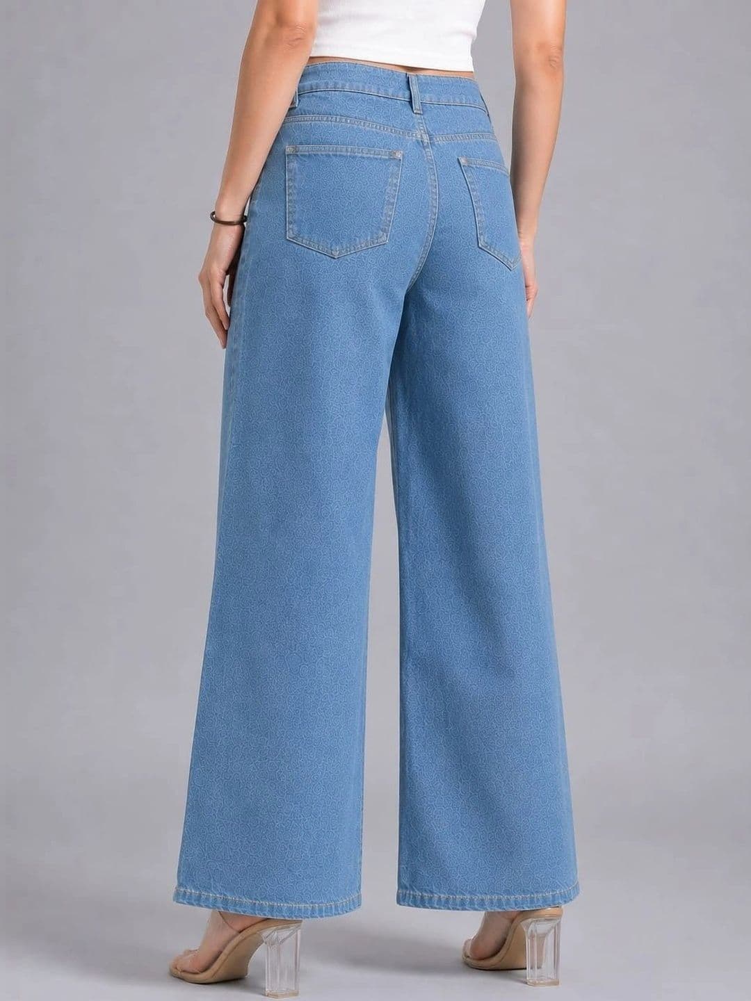 Mast & Harbour Women Loose Wide Leg High-Rise Light Fade Jeans thumbnail 4