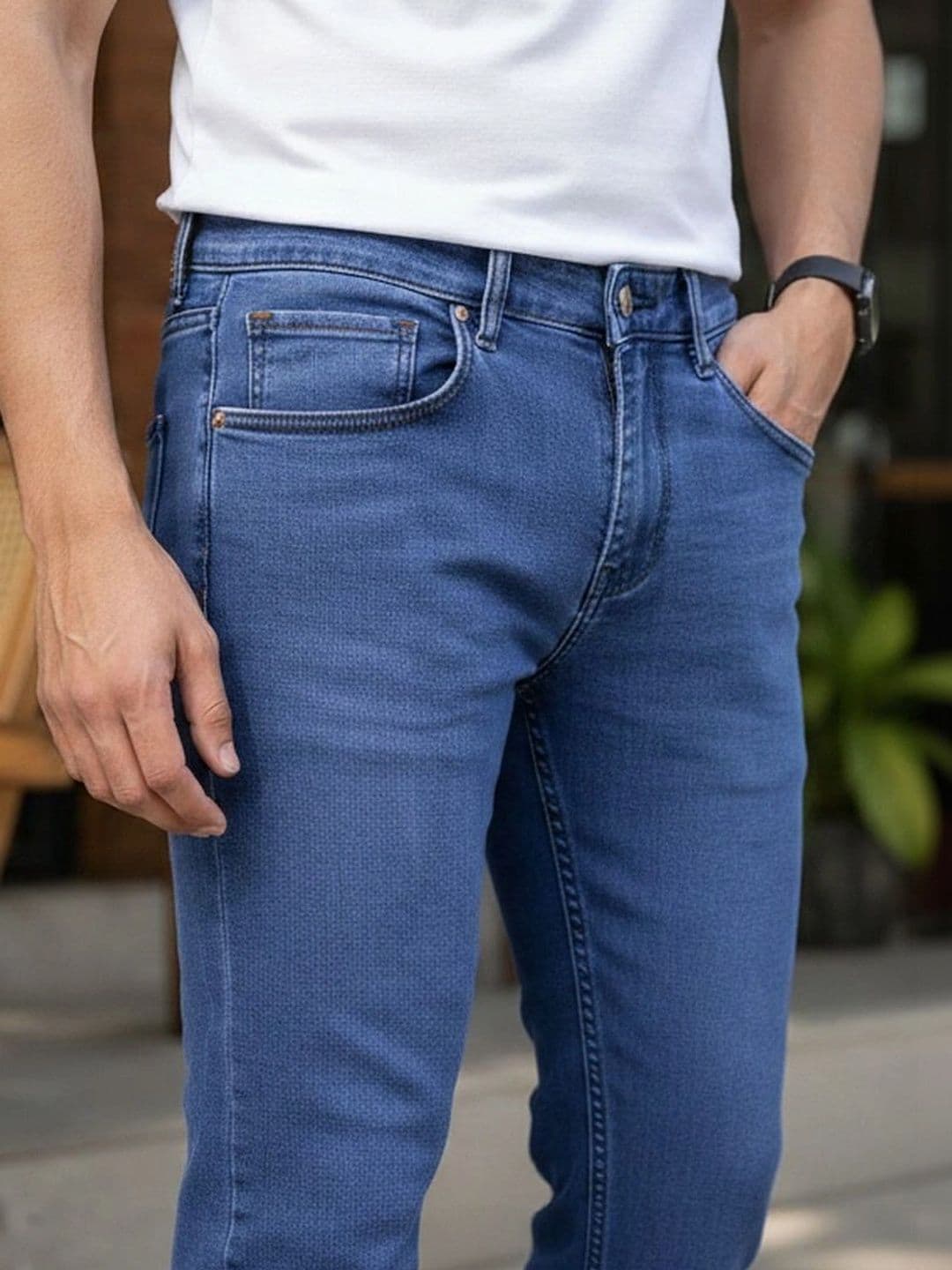 Global Jeans Men Regular Fit Mid-Rise Jeans thumbnail 4