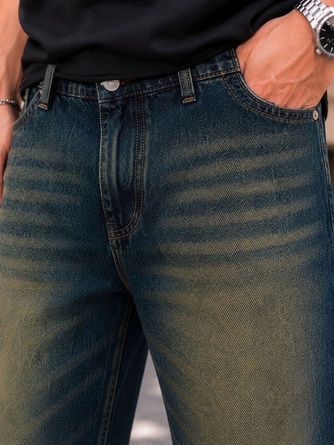 MQ Denim Men Straight Fit Mid-Rise Light Fade Jeans thumbnail 4