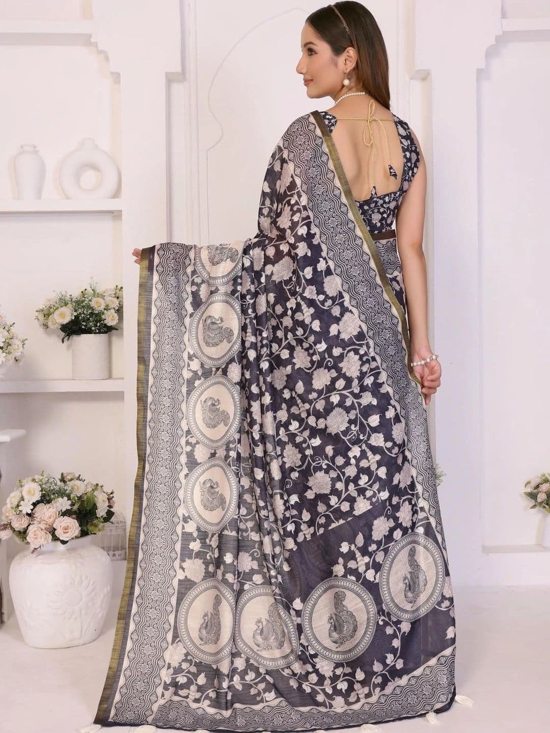 Pixie lane Kalamkari Zari Linen Blend Saree thumbnail 7