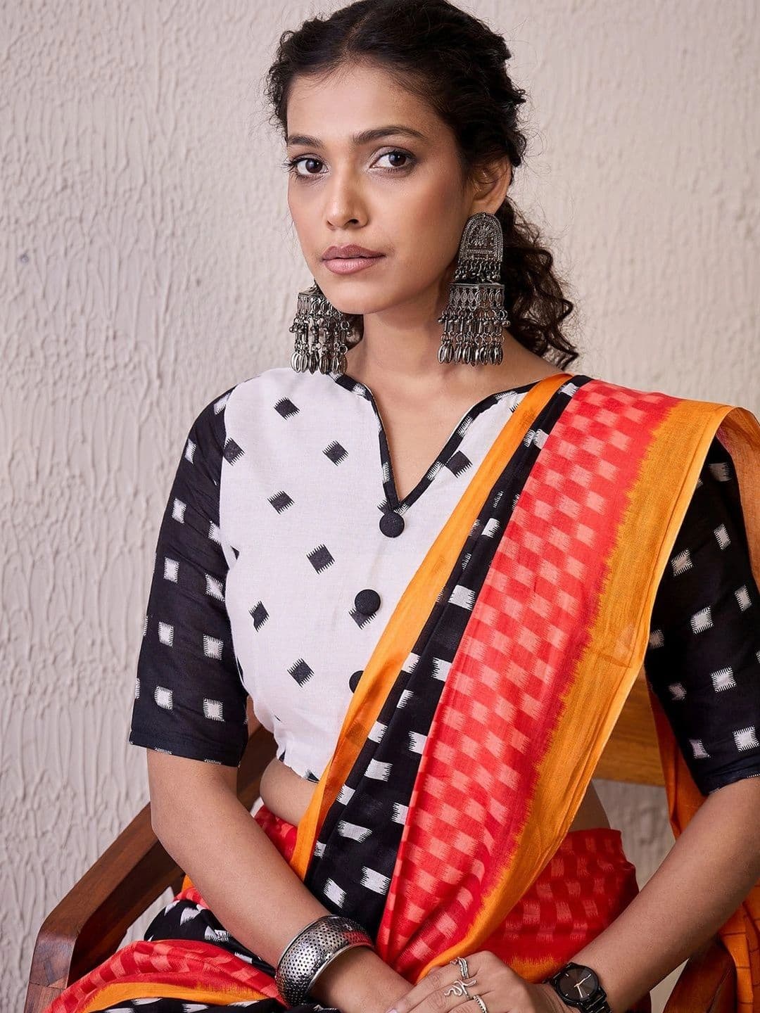 Sangria Designer Pochampally Saree thumbnail 5