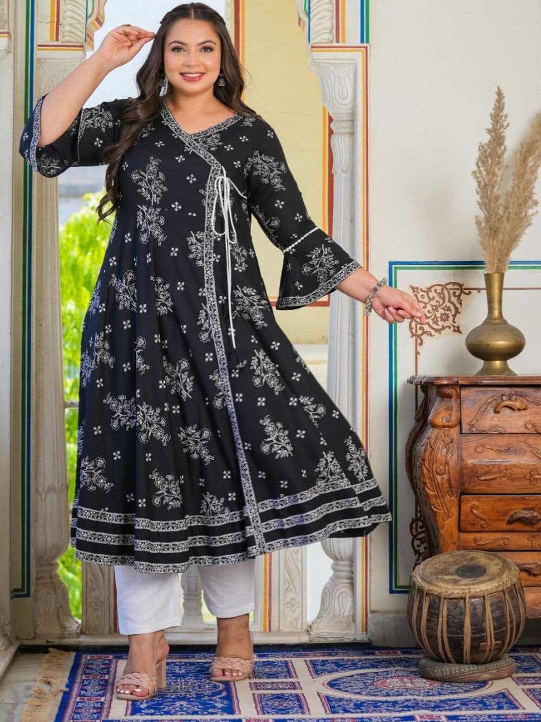 KALINI Women Floral Viscose Rayon Anarkali Kurtas thumbnail 6