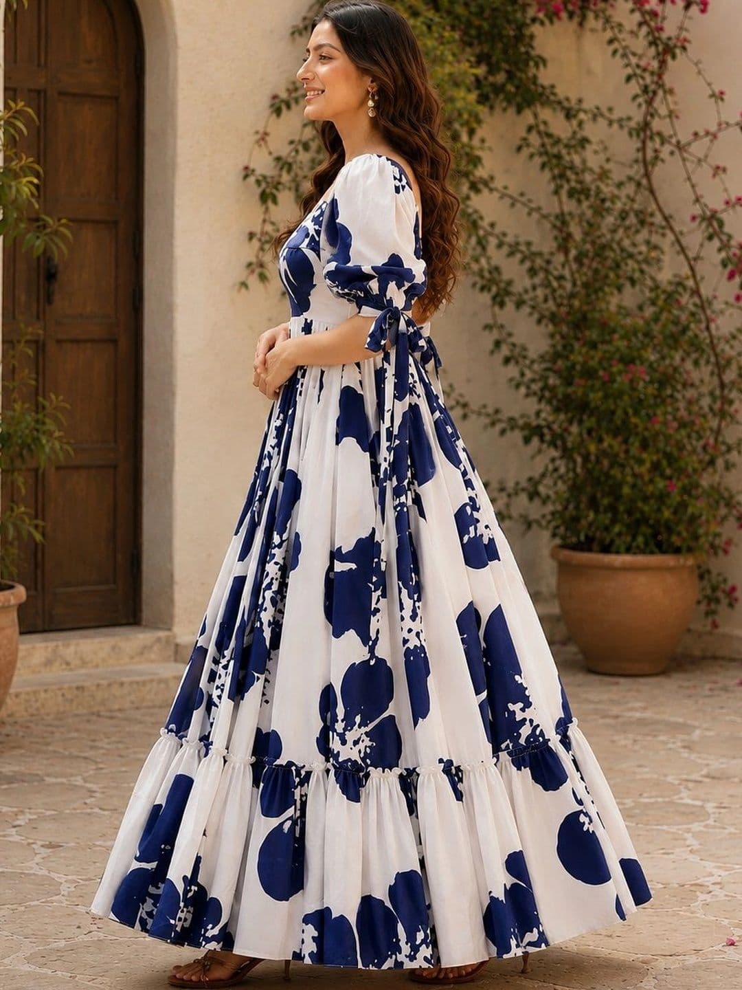 Raiyani Enterprise Women Floral Printed Floral Crepe Anarkali Kurta thumbnail 4