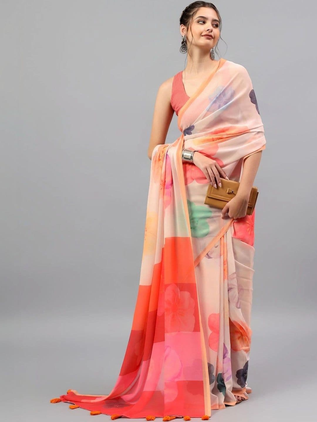 Pixie lane Floral Poly Georgette Saree thumbnail 2