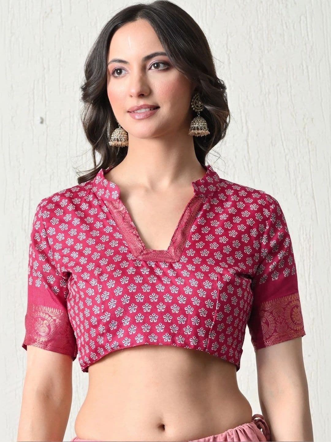 KALINI Zari Silk Cotton Ikat Saree thumbnail 4