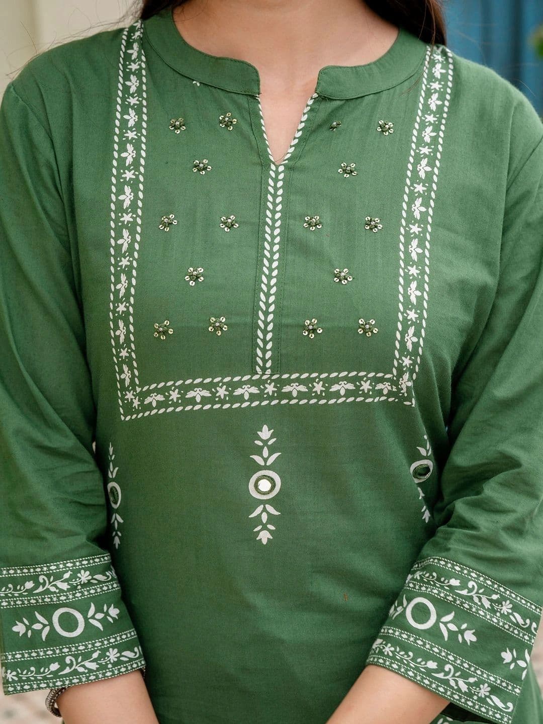 Pistaa Women Ethnic Motifs Embroidered Regular Thread Work Pure Cotton Kurta with Trousers & With Dupatta thumbnail 3