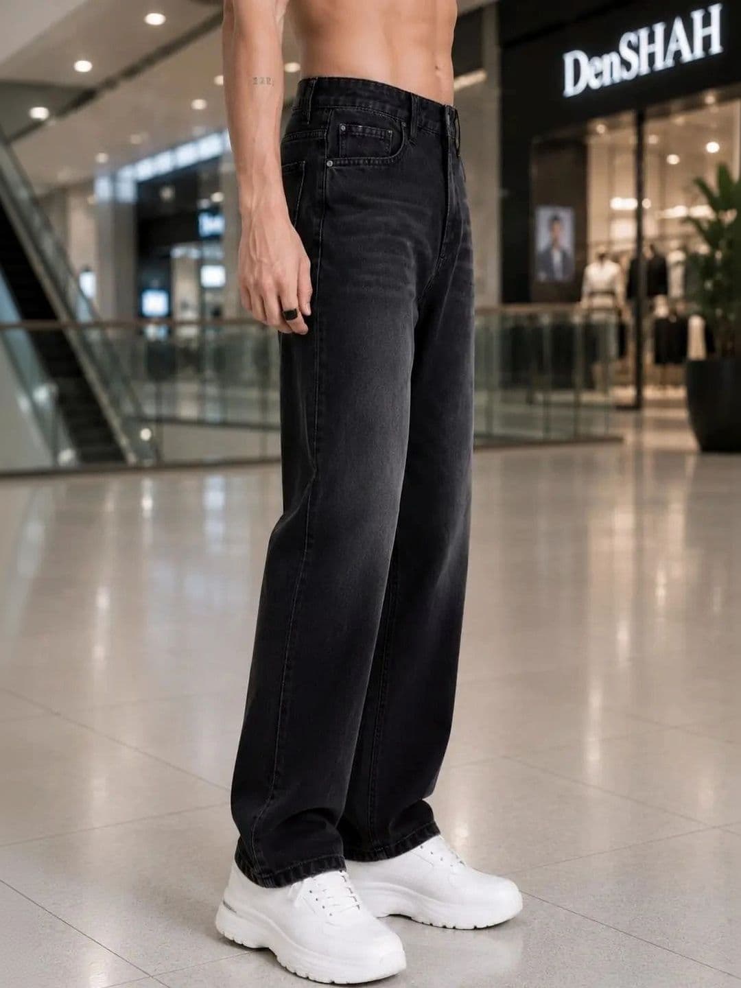 SYNZO Men Comfort Relaxed Fit Mid-Rise Jeans thumbnail 4