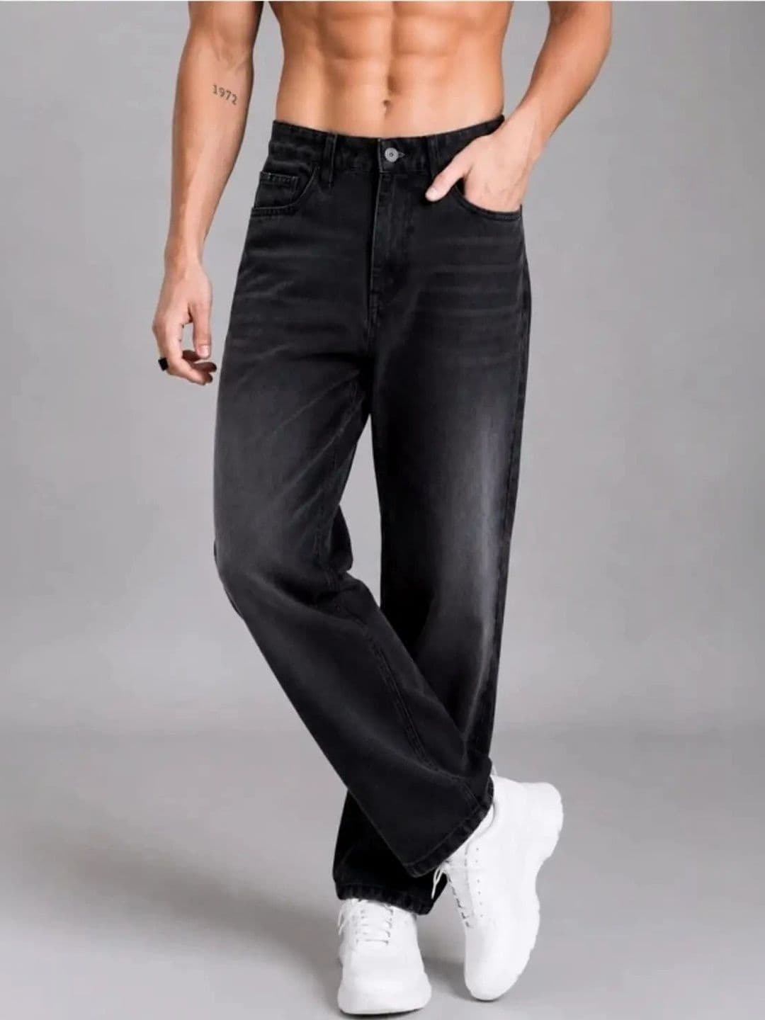 SYNZO Men Comfort Relaxed Fit Mid-Rise Low Distress Jeans - view 1