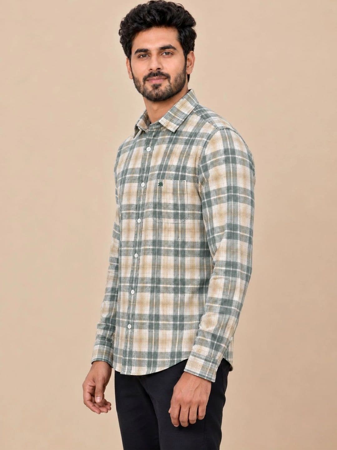 Chennis Men Slim Fit Checked Casual Shirt thumbnail 5