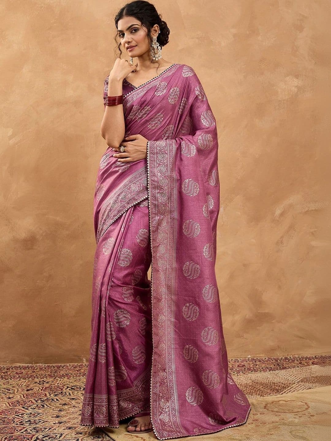 Sangria Embellished Zari Silk Blend Designer Banarasi Saree - view 1