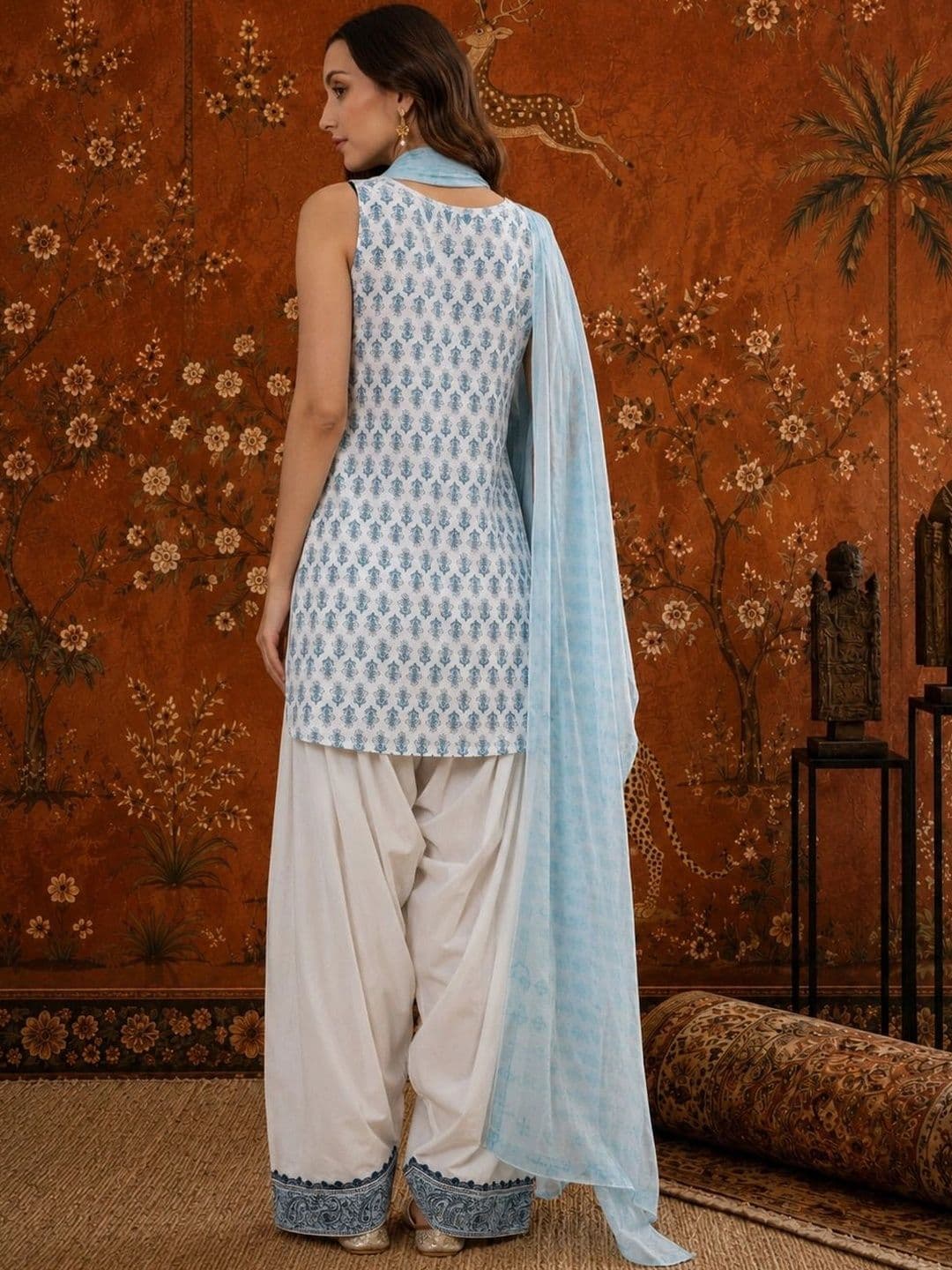 Sangria Women Ethnic Motifs Printed Regular Pure Cotton Farshi Salwar Suit Set thumbnail 2