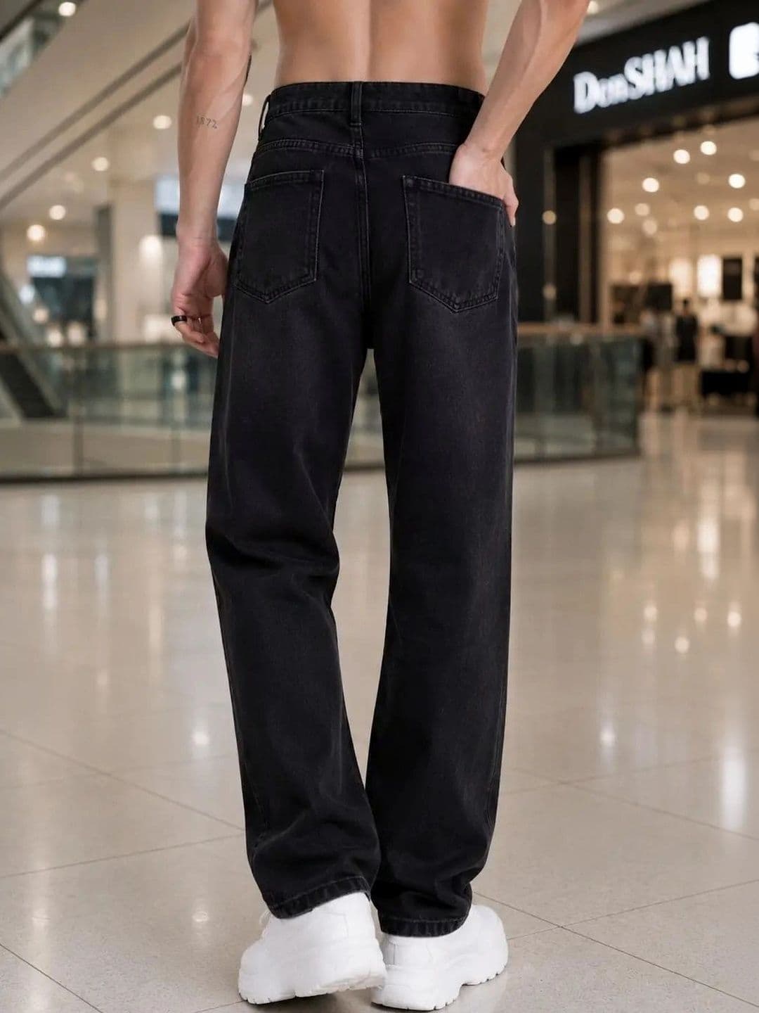 SYNZO Men Comfort Relaxed Fit Mid-Rise Jeans thumbnail 2