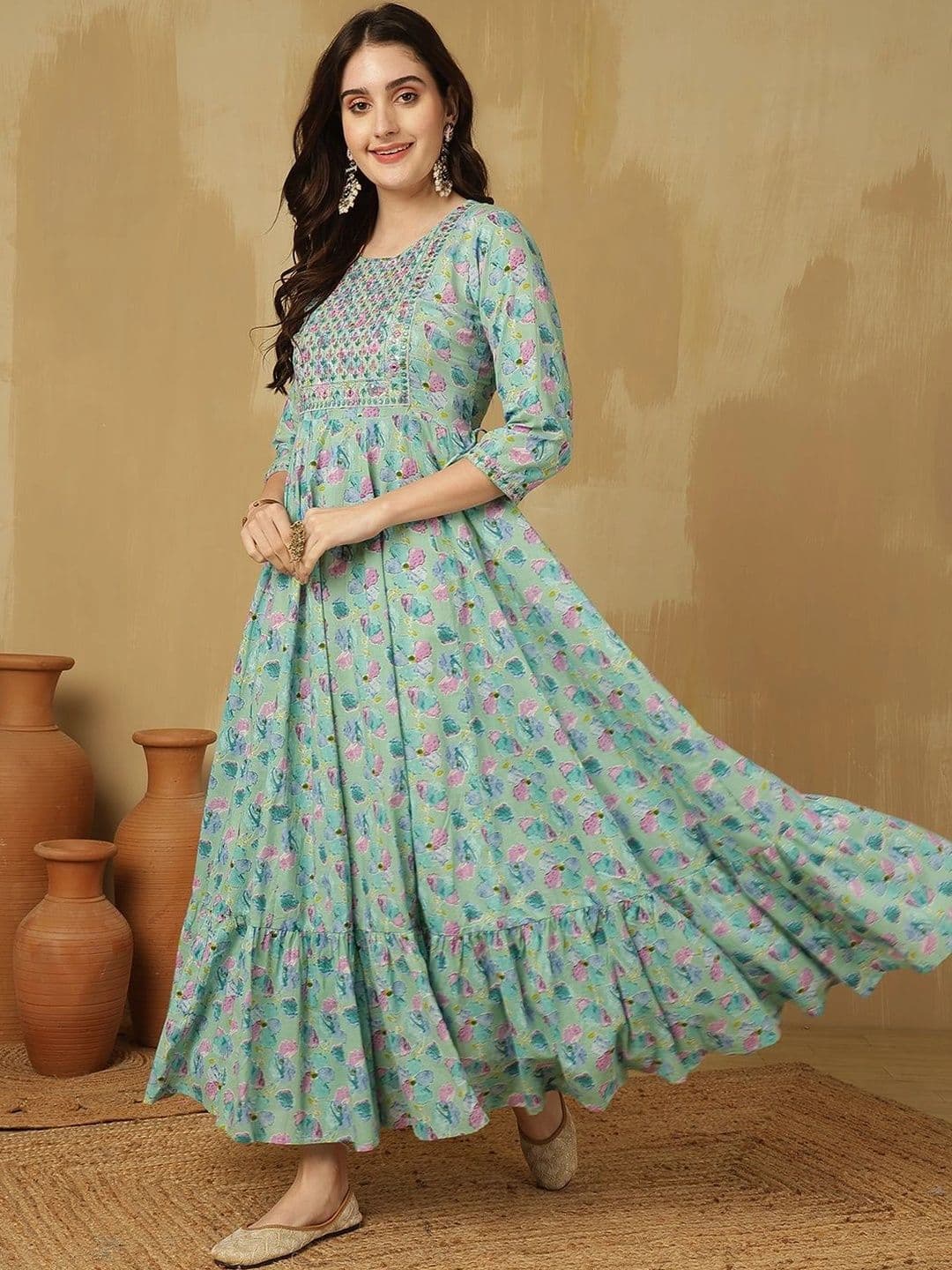 Sangria Women Floral Printed Thread Work Floral Anarkali Kurta thumbnail 5