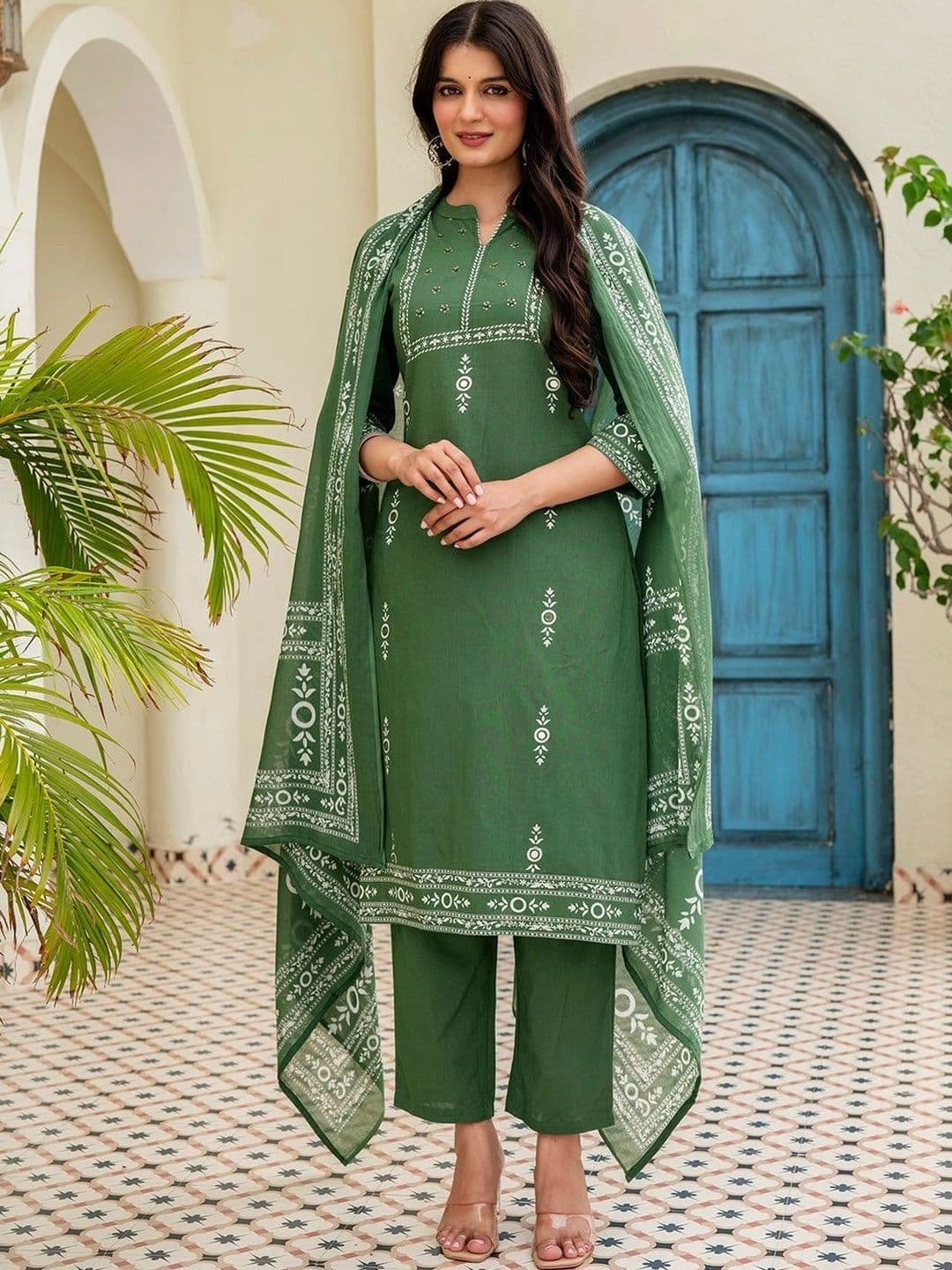 Pistaa Women Ethnic Motifs Embroidered Regular Thread Work Pure Cotton Kurta with Trousers & With Dupatta thumbnail 4