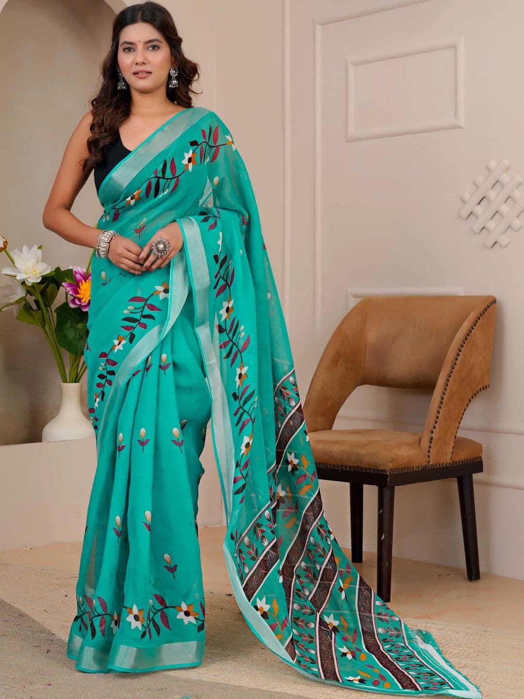 REENAA'S Women Cotton Blend Printed Saree thumbnail 6