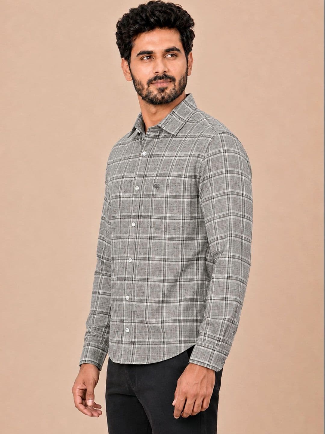 Chennis Men Slim Fit Checked Casual Shirt thumbnail 5