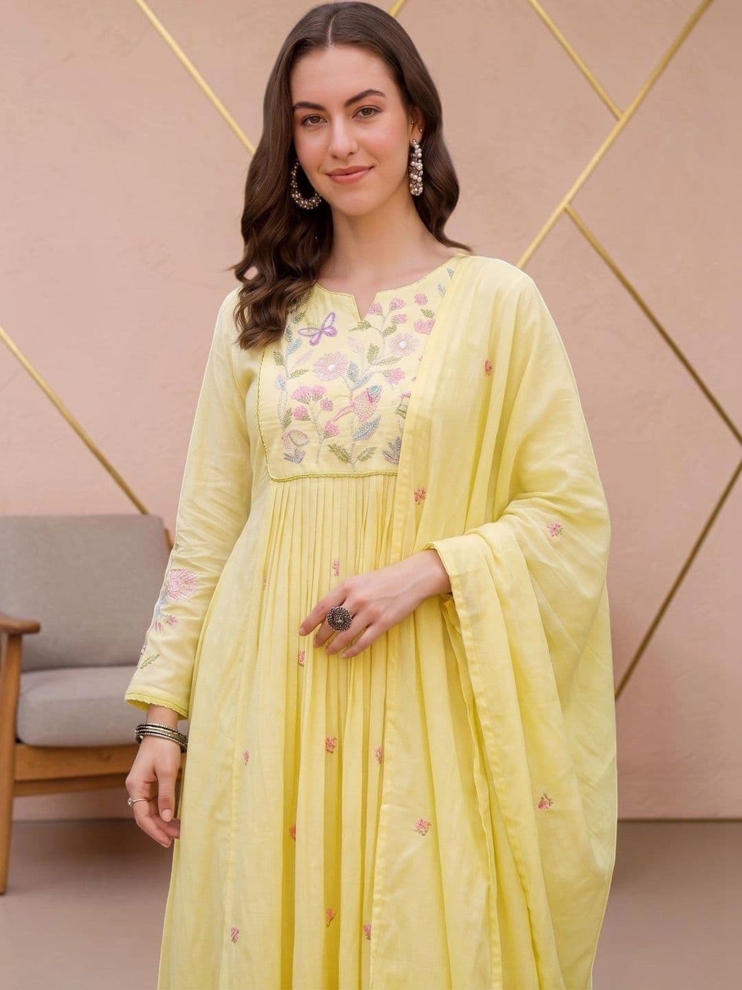 all about you Women Floral Embroidered Empire Thread Work Chanderi Silk Kurta with Trousers Dupatta thumbnail 4