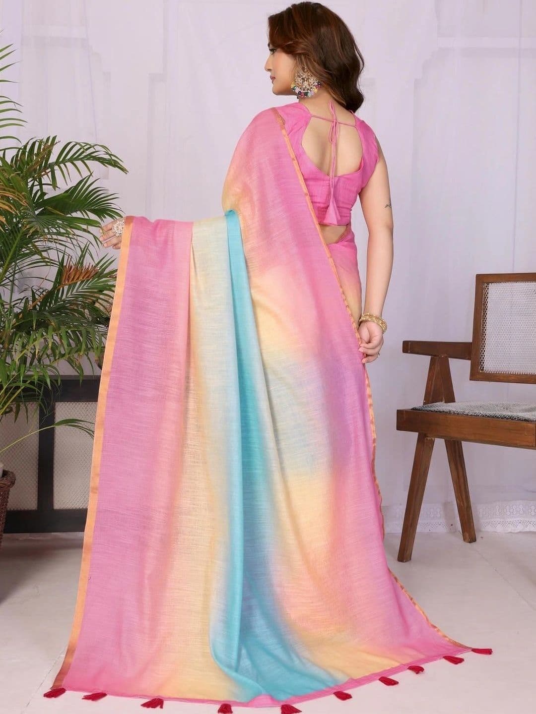 Pixie lane Women Ombre Zari Linen Blend Saree thumbnail 4