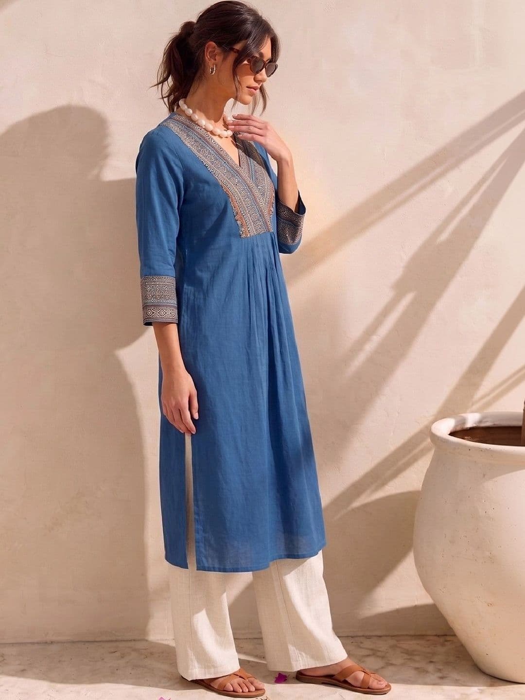 KALAMIR Women Ethnic Motifs Printed Cotton Straight Kurta thumbnail 4