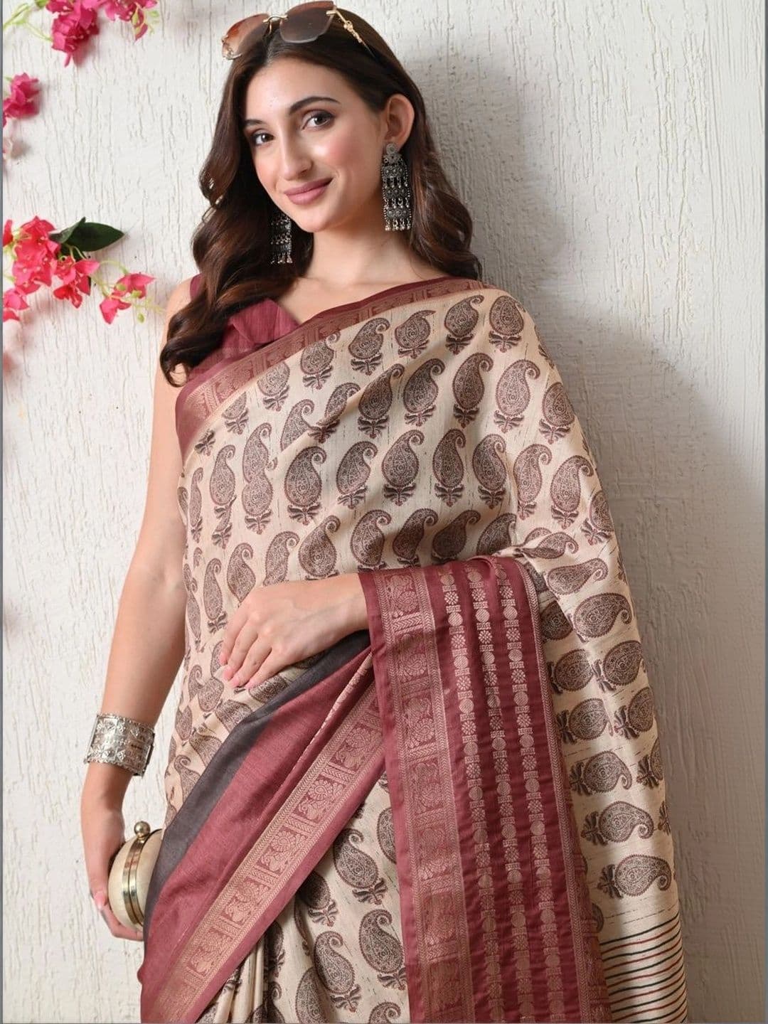 KALINI  Women Paisley Silk Cotton Saree thumbnail 2