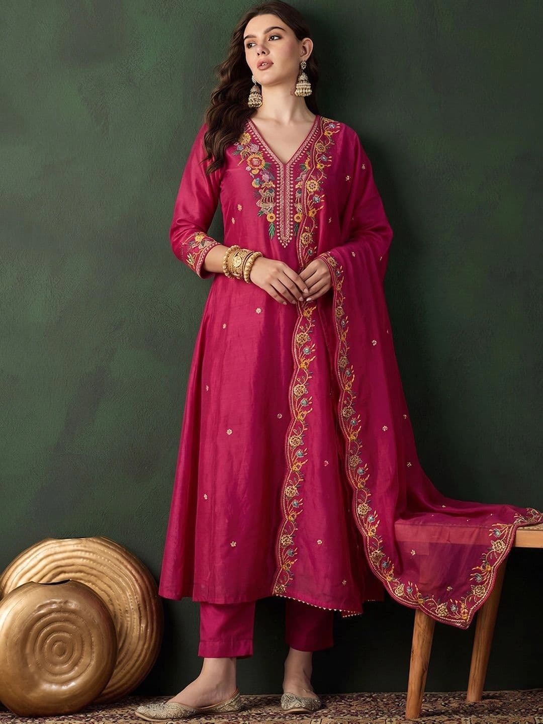 Sangria Women Floral Embroidered Regular Thread Work Kurta with Trousers & With Dupatta thumbnail 7