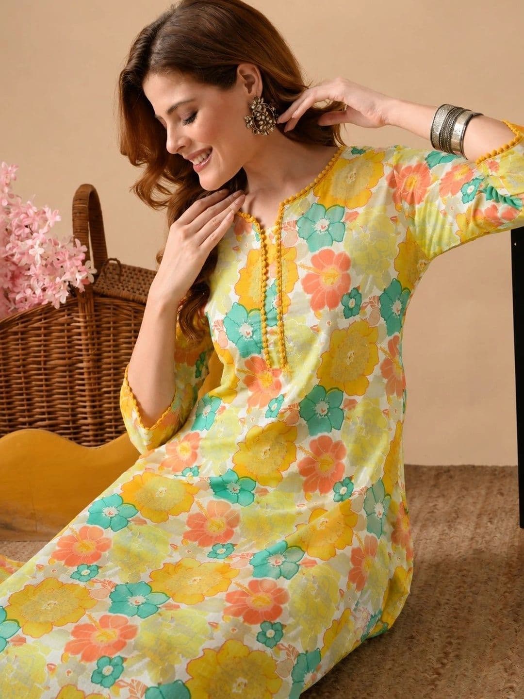PHYSIL Women Floral Printed Regular Pure Cotton Kurta with Trousers thumbnail 4